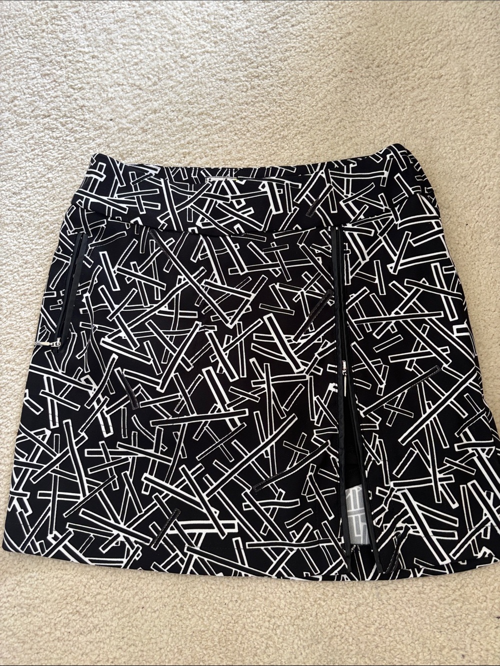 jamie sadock Black & White Graphic Mini Skirt